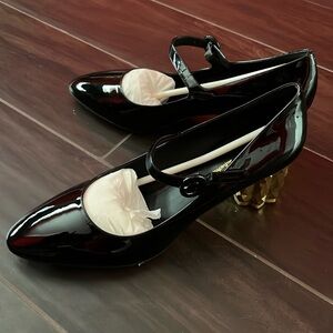 Ferragamo Ortensia mary jane patented leather pumps shoes gold heel 9.5 C